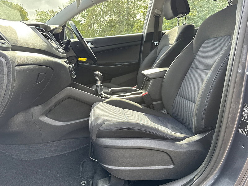 Hyundai Tucson 1.6 GDi Blue Drive SE Nav SUV 5dr Petrol Manual Euro 6 (s/s) (132 ps)