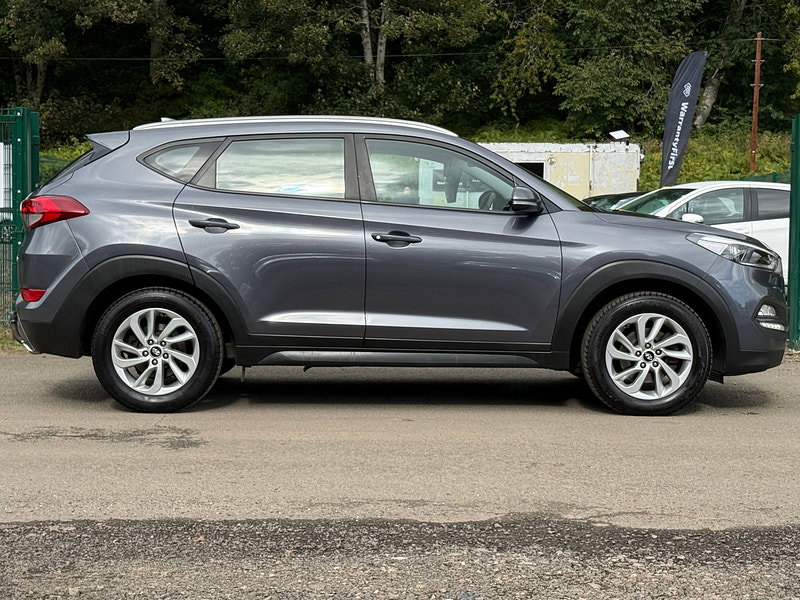 Hyundai Tucson 2.0 CRDi Blue Drive SE Nav SUV 5dr Diesel Manual Euro 6 (s/s) (136 ps)