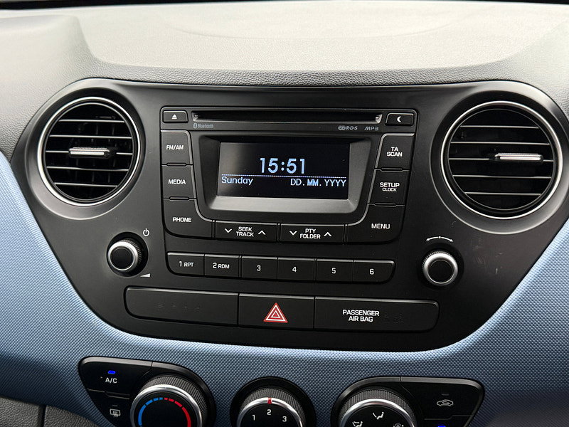 Hyundai I10 1.2 Premium Hatchback 5dr Petrol Manual Euro 5 (87 ps)