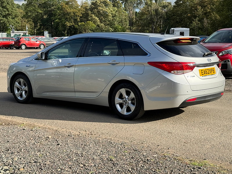 Hyundai I40 1.7 CRDi Blue Drive Style Estate 5dr Diesel Manual Euro 5 (s/s) (136 ps)