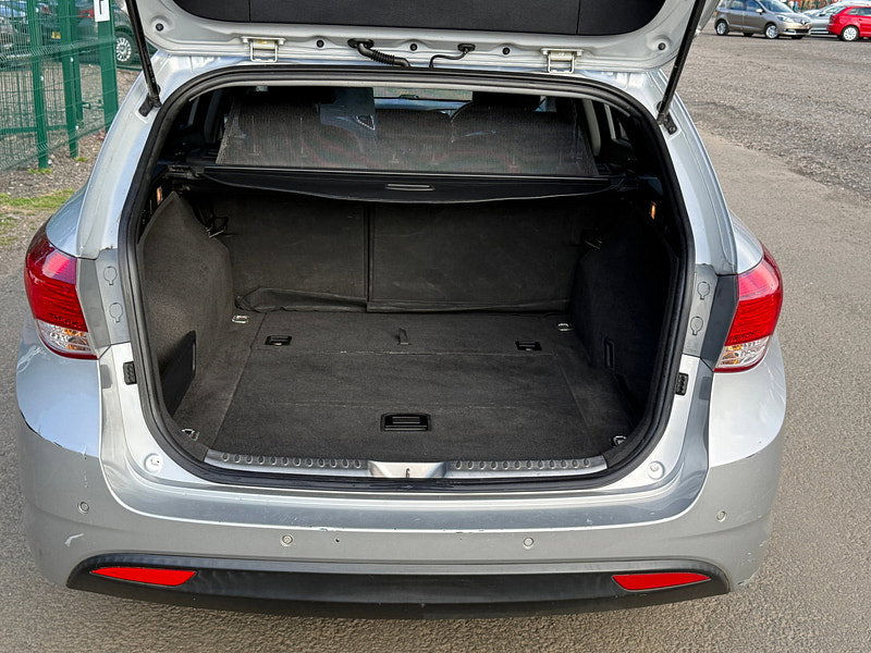 Hyundai I40 1.7 CRDi Blue Drive Style Estate 5dr Diesel Manual Euro 5 (s/s) (136 ps)