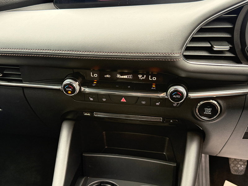 Mazda Mazda3 2.0 SKYACTIV-G MHEV GT Sport Tech Hatchback 5dr Petrol Manual Euro 6 (s/s) (122 ps)
