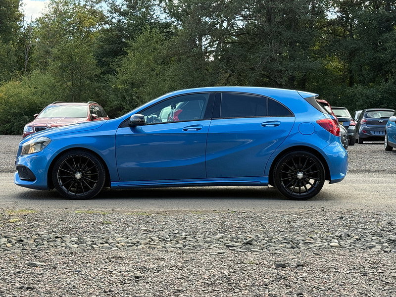 Mercedes-Benz A Class 2.1 A200d AMG Line Hatchback 5dr Diesel Manual Euro 6 (s/s) (136 ps)