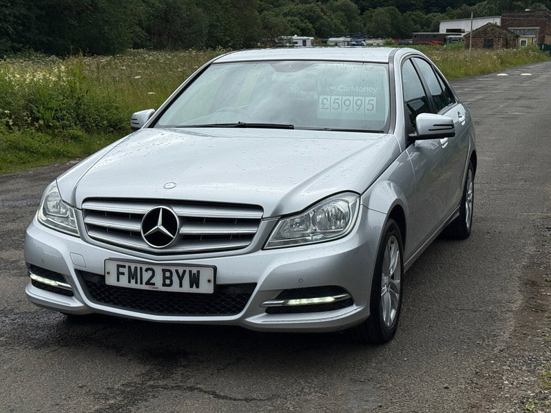Mercedes-Benz C Class 2.1 C220 CDI BlueEfficiency Executive SE Saloon 4dr Diesel G-Tronic+ Euro 5 (s/s) (170 ps)
