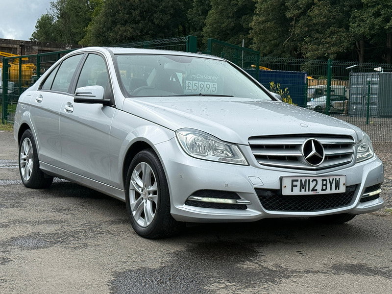 Mercedes-Benz C Class 2.1 C220 CDI BlueEfficiency Executive SE Saloon 4dr Diesel G-Tronic+ Euro 5 (s/s) (170 ps)