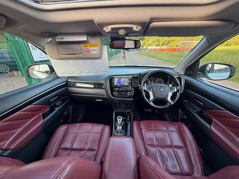 Mitsubishi Outlander 2.0h 12kWh GX5hs SUV 5dr Petrol Plug-in Hybrid CVT 4WD Euro 6 (s/s) (200 ps)