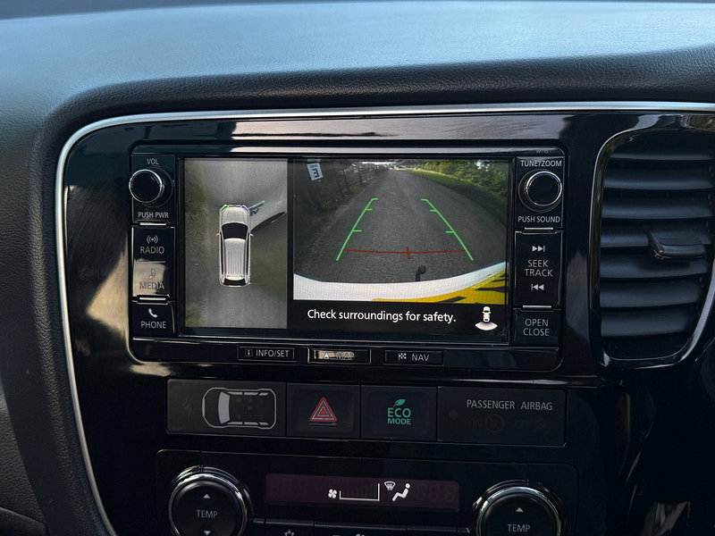 Mitsubishi Outlander 2.0h 12kWh GX5hs SUV 5dr Petrol Plug-in Hybrid CVT 4WD Euro 6 (s/s) (200 ps)