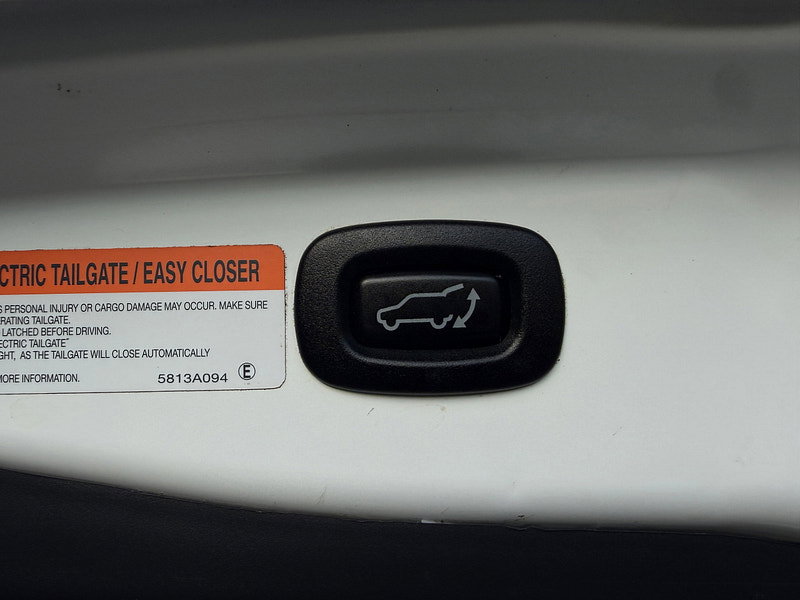 Mitsubishi Outlander 2.0h 12kWh GX5hs SUV 5dr Petrol Plug-in Hybrid CVT 4WD Euro 6 (s/s) (200 ps)