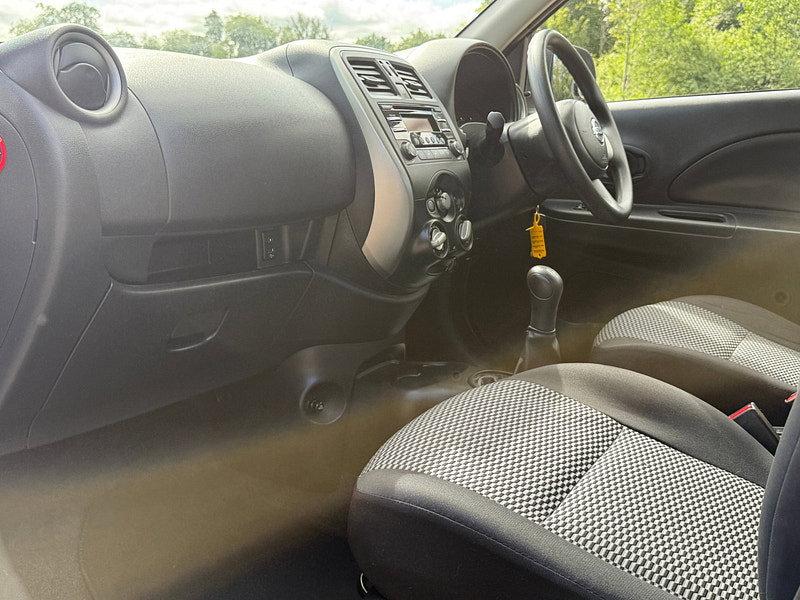 Nissan Micra 1.2 Vibe Hatchback 5dr Petrol Manual Euro 6 (80 ps)