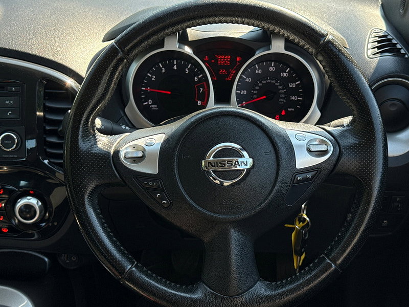 Nissan Juke 1.6 Acenta SUV 5dr Petrol Manual Euro 5 (s/s) (117 ps)