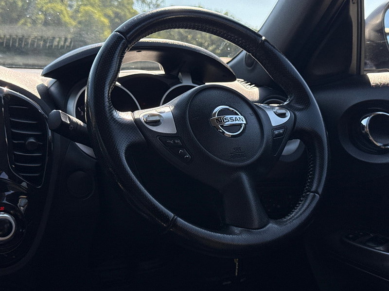 Nissan Juke 1.6 Acenta SUV 5dr Petrol Manual Euro 5 (s/s) (117 ps)