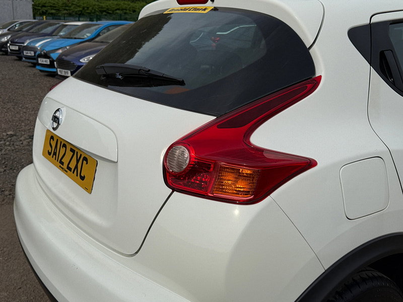 Nissan Juke 1.6 Acenta SUV 5dr Petrol Manual Euro 5 (s/s) (117 ps)