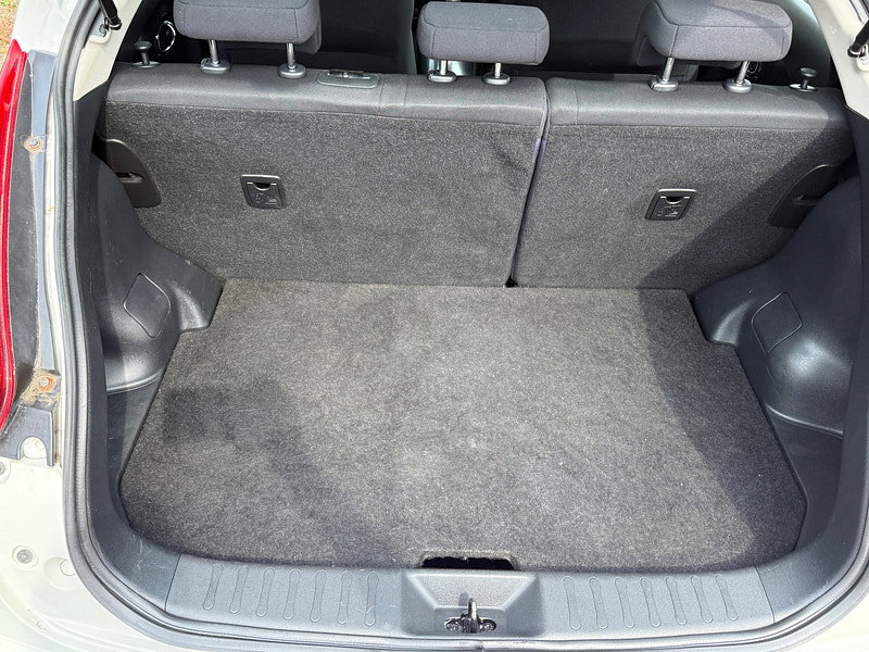 Nissan Juke 1.6 Acenta SUV 5dr Petrol Manual Euro 5 (s/s) (117 ps)