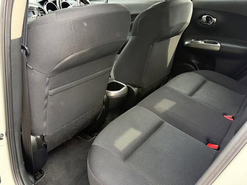 Nissan Juke 1.6 Acenta SUV 5dr Petrol Manual Euro 5 (s/s) (117 ps)