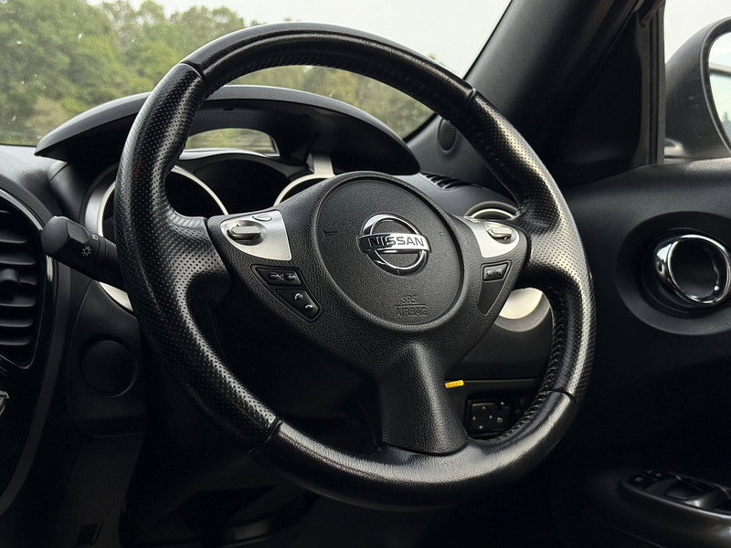 Nissan Juke 1.6 Acenta SUV 5dr Petrol Manual Euro 5 (s/s) (117 ps)