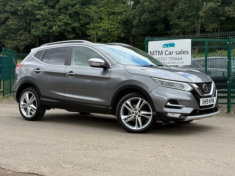 Nissan Qashqai 1.3 DIG-T N-Motion SUV 5dr Petrol Manual Euro 6 (s/s) (140 ps)