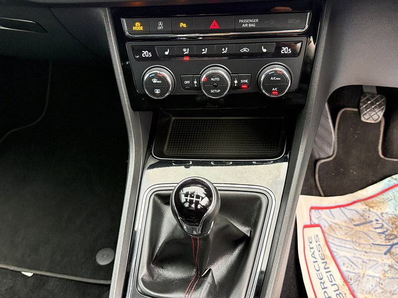 Seat Leon 1.5 TSI EVO FR Sport Hatchback 5dr Petrol Manual Euro 6 (s/s) (150 ps)