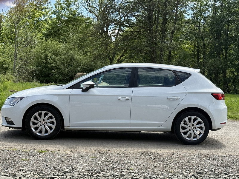 Seat Leon 2.0 TDI CR SE Hatchback 5dr Diesel DSG Euro 5 (s/s) (150 ps)