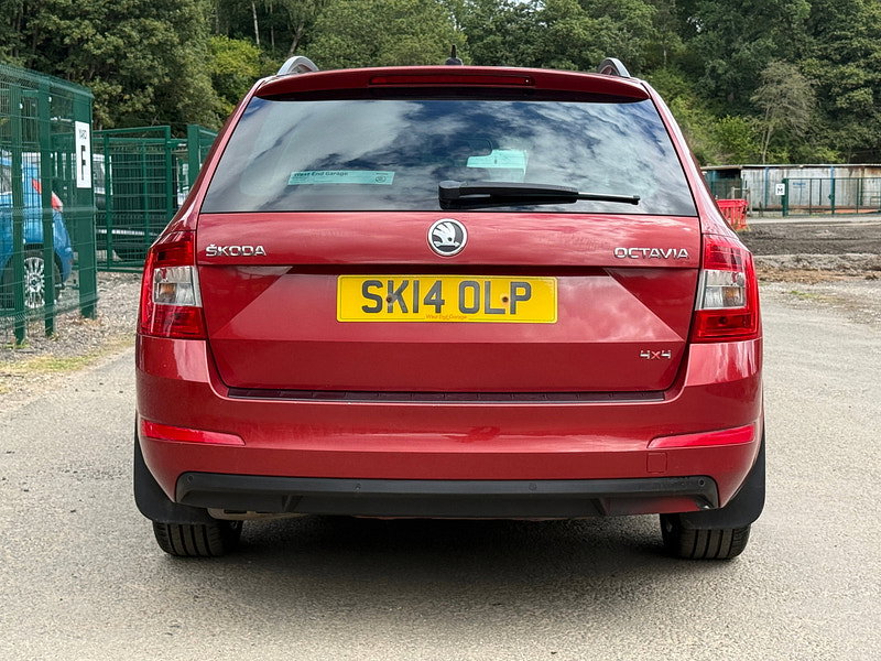 Skoda Octavia 2.0 TDI Elegance Estate 5dr Diesel Manual 4WD Euro 5 (s/s) (150 ps)