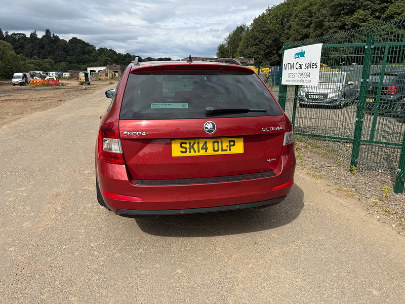 Skoda Octavia 2.0 TDI Elegance Estate 5dr Diesel Manual 4WD Euro 5 (s/s) (150 ps)