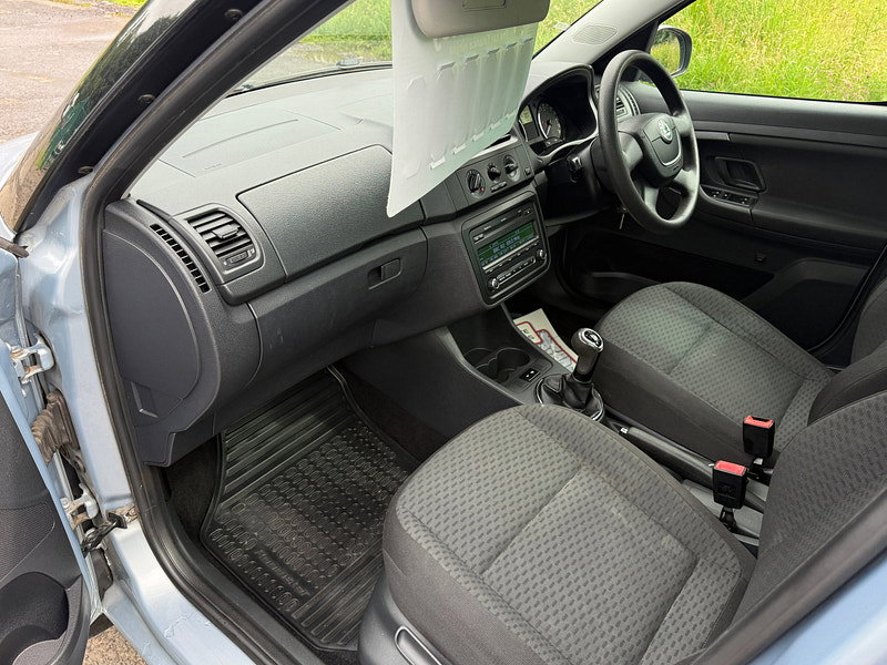 Skoda Roomster 1.6 TDI SE MPV 5dr Diesel Manual Euro 5 (90 ps)