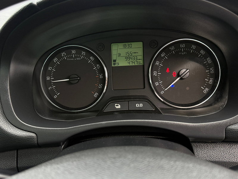 Skoda Roomster 1.6 TDI SE MPV 5dr Diesel Manual Euro 5 (90 ps)