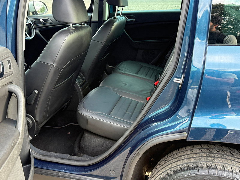 Skoda Yeti 1.2 TSI Elegance SUV 5dr Petrol DSG Euro 5 (105 ps)