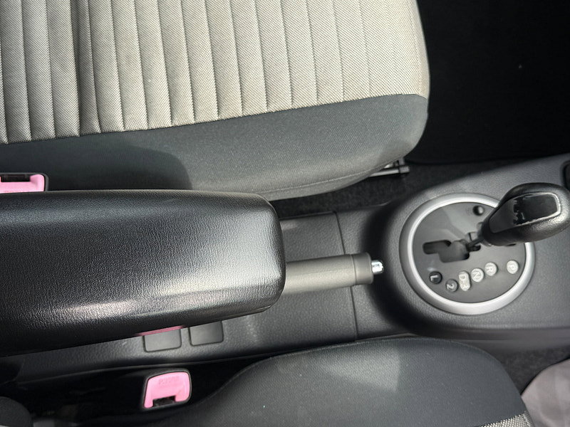 Suzuki SX4 1.6 16V GLX SUV 5dr Petrol Auto Euro 4 (106 ps)