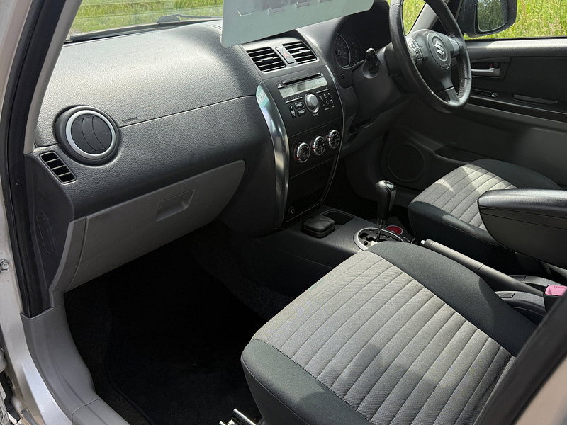 Suzuki SX4 1.6 16V GLX SUV 5dr Petrol Auto Euro 4 (106 ps)