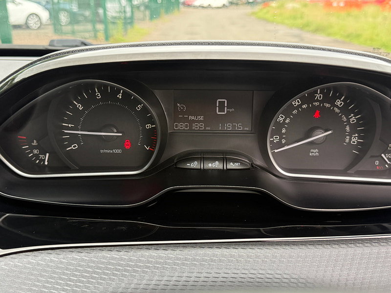 Peugeot 208 1.2 PureTech Active Hatchback 5dr Petrol Manual Euro 6 (82 ps)
