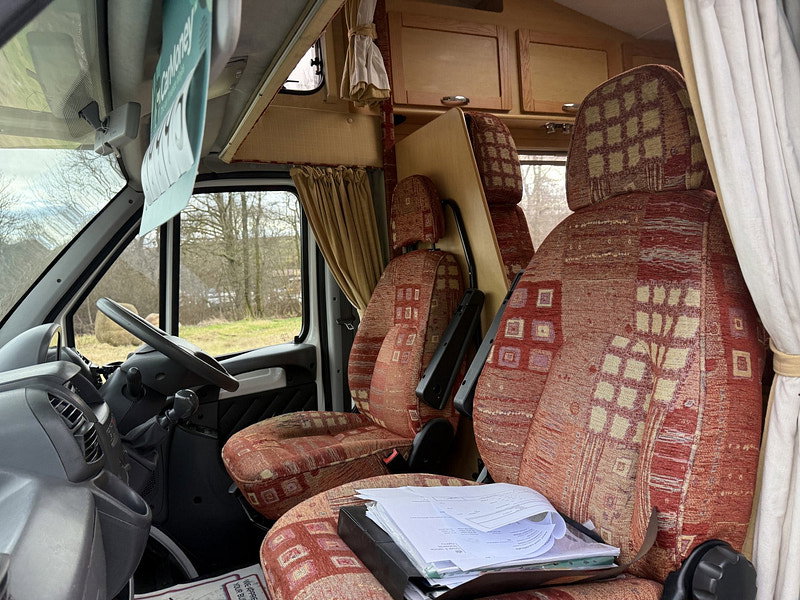 Peugeot Boxer HDI 330 LX MWB C/C