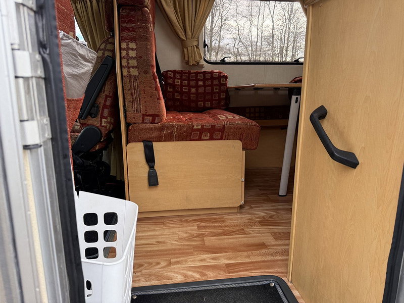 Peugeot Boxer HDI 330 LX MWB C/C
