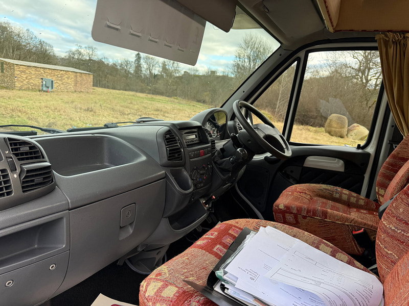 Peugeot Boxer HDI 330 LX MWB C/C