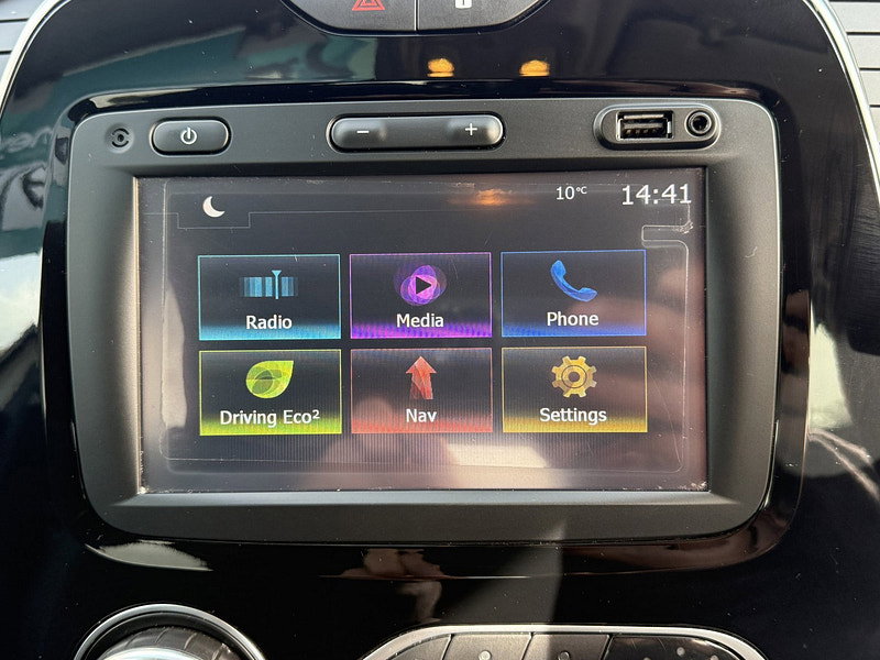 Renault Captur 0.9 TCe ENERGY Dynamique S Nav SUV 5dr Petrol Manual Euro 6 (s/s) (90 ps)