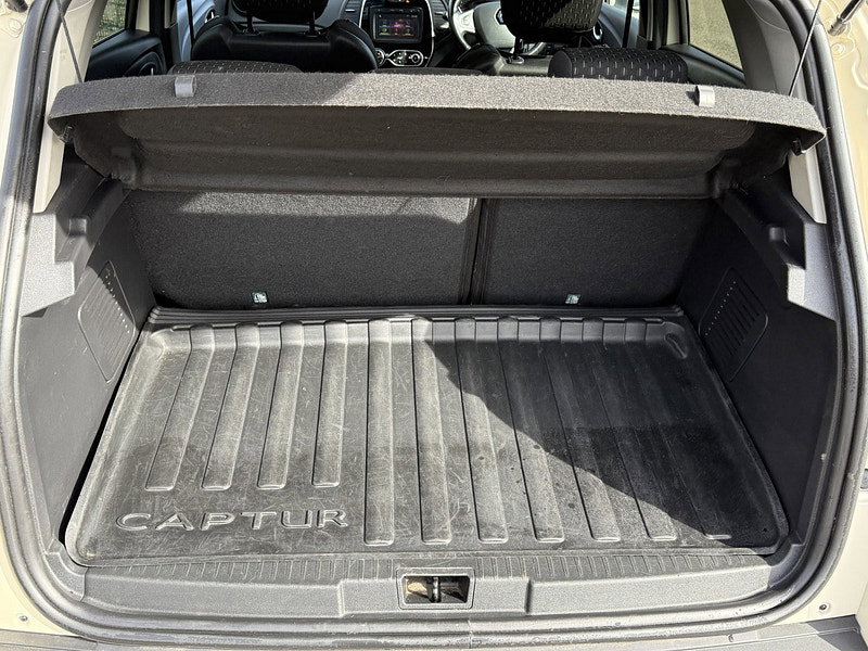 Renault Captur 0.9 TCe ENERGY Dynamique S Nav SUV 5dr Petrol Manual Euro 6 (s/s) (90 ps)