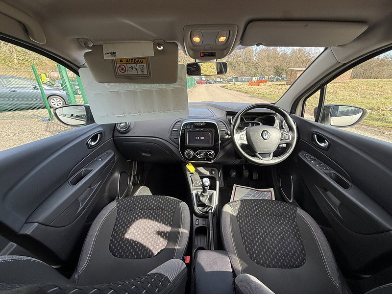Renault Captur 0.9 TCe ENERGY Dynamique S Nav SUV 5dr Petrol Manual Euro 6 (s/s) (90 ps)