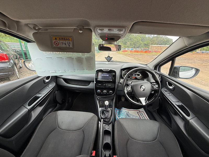 Renault Clio 0.9 TCe Dynamique Nav Hatchback 5dr Petrol Manual Euro 6 (s/s) (90 ps)