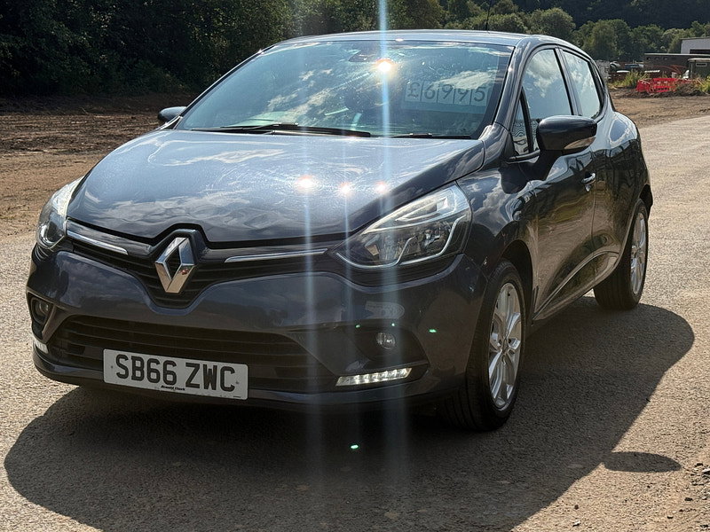 Renault Clio 1.2 16V Dynamique Nav Hatchback 5dr Petrol Manual Euro 6 (75 ps)