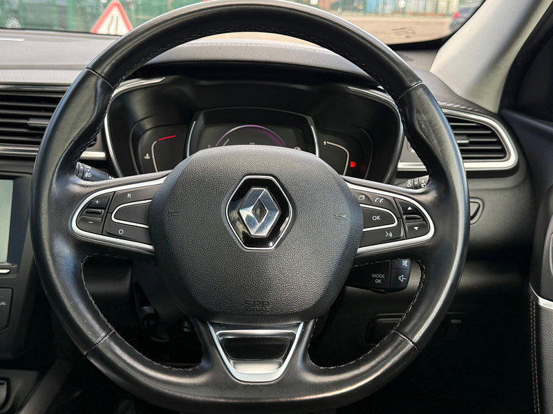 Renault Kadjar 1.6 dCi Signature Nav SUV 5dr Diesel Manual Euro 6 (s/s) (130 ps)