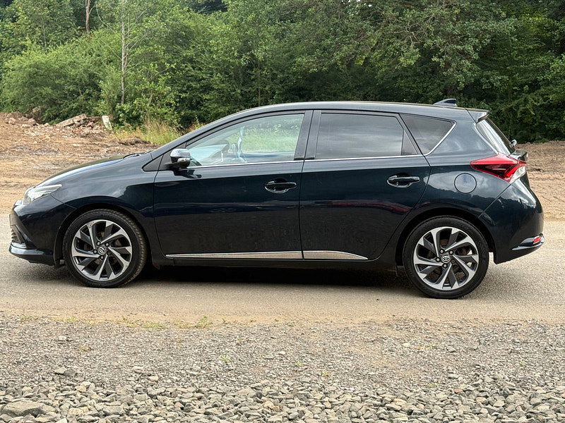Toyota Auris 1.6 D-4D Design Hatchback 5dr Diesel Manual Euro 6 (s/s) (112 ps)