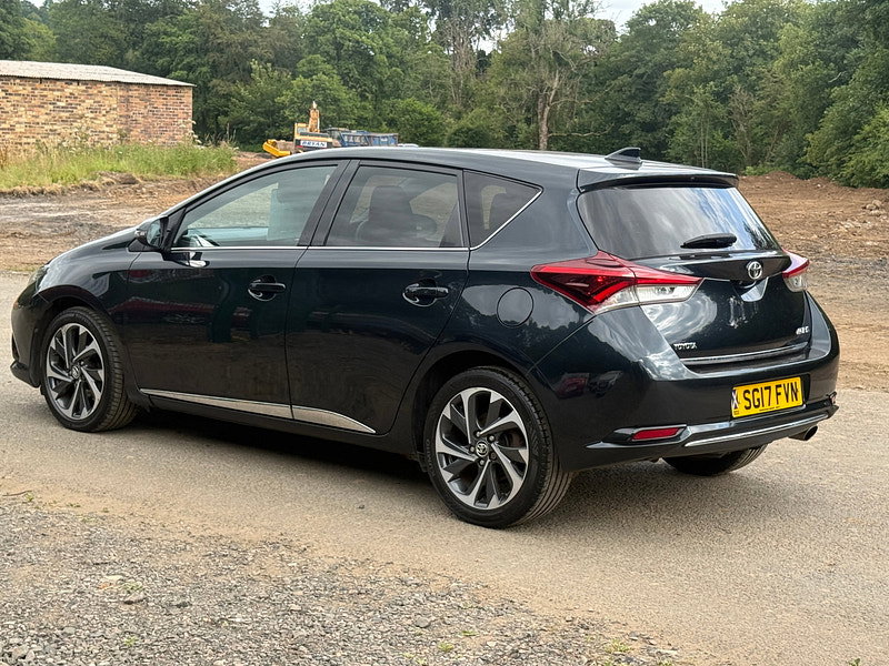 Toyota Auris 1.6 D-4D Design Hatchback 5dr Diesel Manual Euro 6 (s/s) (112 ps)