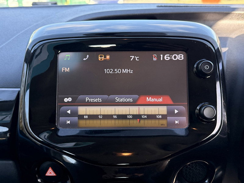 Toyota Aygo 1.0 VVT-i x-cite Hatchback 5dr Petrol Manual Euro 6 (68 ps)
