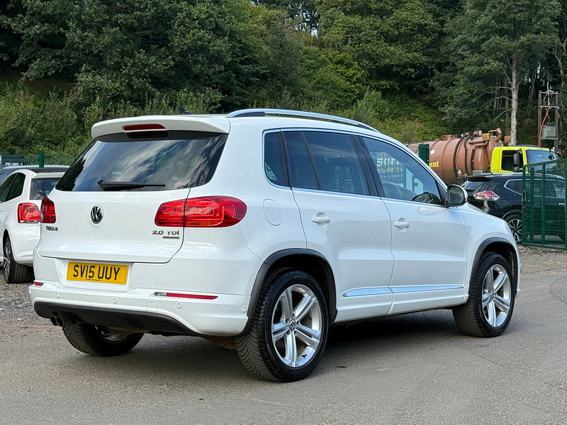 Volkswagen Tiguan 2.0 TDI BlueMotion Tech R-Line SUV 5dr Diesel DSG 4WD Euro 5 (s/s) (Nav) (177 ps)