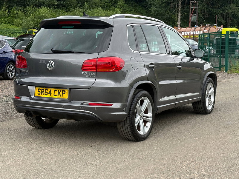 Volkswagen Tiguan 2.0 TDI BlueMotion Tech R-Line SUV 5dr Diesel Manual 4WD Euro 5 (s/s) (Nav) (140 ps)