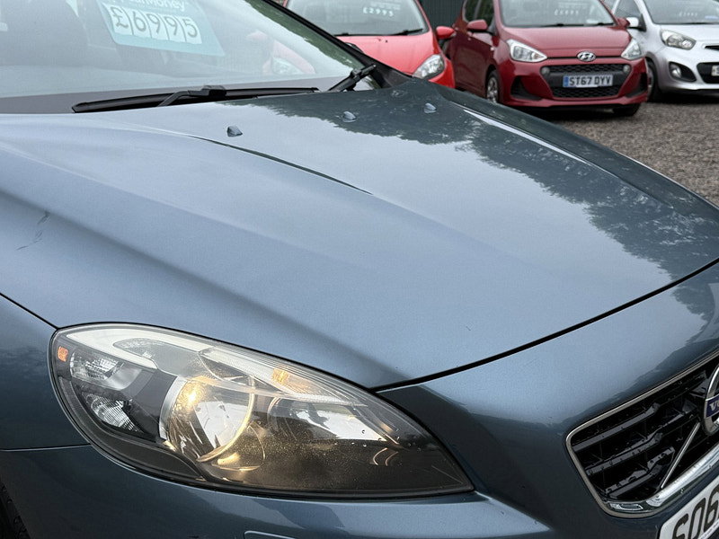 Volvo V40 1.6 T3 SE Hatchback 5dr Petrol Manual Euro 5 (s/s) (150 ps)