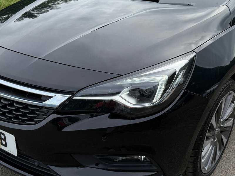 Vauxhall Astra 1.6 CDTi BlueInjection SRi Nav Sports Tourer 5dr Diesel Manual Euro 6 (s/s) (136 ps)