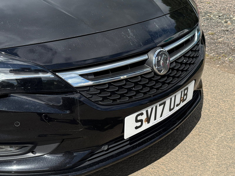 Vauxhall Astra 1.6 CDTi BlueInjection SRi Nav Sports Tourer 5dr Diesel Manual Euro 6 (s/s) (136 ps)