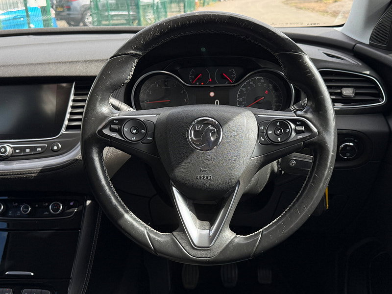 Vauxhall Grandland X 1.2 Turbo GPF Sport Nav SUV 5dr Petrol Manual Euro 6 (s/s) (130 ps)