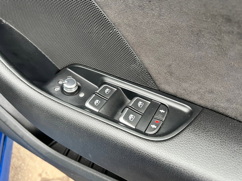 Audi RS3 2.5 TFSI Sportback 5dr Petrol S Tronic quattro Euro 6 (s/s) (400 ps)