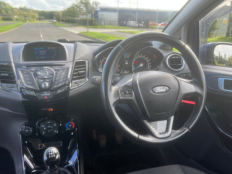 Ford Fiesta 1.0T EcoBoost Zetec Hatchback 3dr Petrol Manual Euro 6 (s/s) (100 ps)